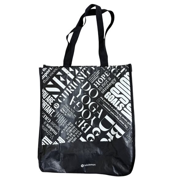 Lululemon Bundle of 5 Reusable Bags EUC Small/Large Snap Closure - Picture 3 of 7